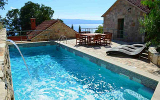 Dalmatia Stone Villas With Pool 