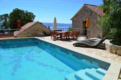 Dalmatia Stone Villas With Pool 