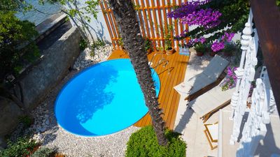 Beachfront Villa with Pool for 9 People in Orebic