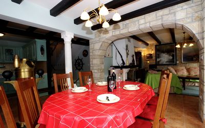 Island Brac Luxury Rustic Villa with Pool