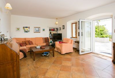 Lovely Holiday House with Private Pool and Sea View in Orasac