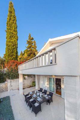 Large Luxury Beach Villa with Pool in Primosten