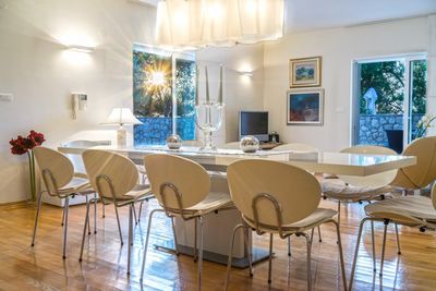 Large Luxury Beach Villa with Pool in Primosten