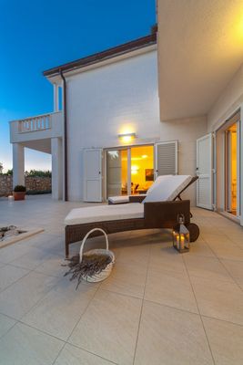 Large Luxury Beach Villa with Pool in Primosten
