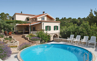 Dalmatian Stone House With Pool Near Sibenik
