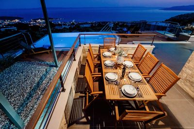 Fabulous Luxury Villa with Heated Infinity Pool and Sea View over Makarska
