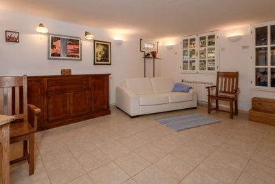 Splendid Beach Villa With Swimming Pool On island Brac, Mirca