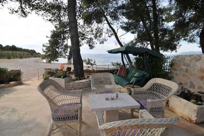 Splendid Beach Villa With Swimming Pool On island Brac, Mirca
