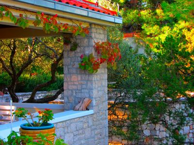 Charming 2 Bedroom Seafront House with Pool Island Brac
