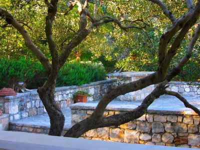 Charming 2 Bedroom Seafront House with Pool Island Brac