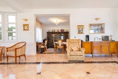 Large Deluxe Villa With Indoor Pool, Wellness & Garden