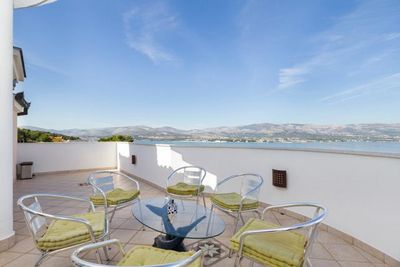 Large Deluxe Villa With Indoor Pool, Wellness & Garden