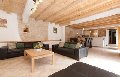 Charming Authentic House with Pool in Central Istria 