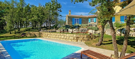 Beautiful Istrian Villa with Pool and Children Playground