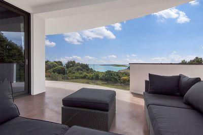 Exclusive Istria Villa With Pool, Sea Views, Jacuzzi 