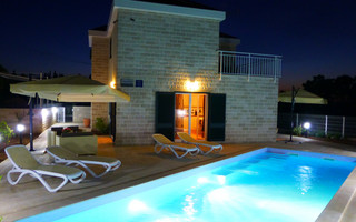 Luxury Countryside Villa with Pool in Heart of Island Brac