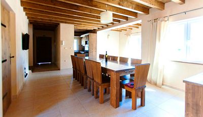 Luxury Villa with Pool, Outdoor Jacuzzi, and Sauna near Pula in Istria