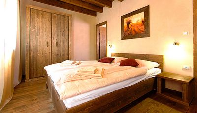 Luxury Villa with Pool, Outdoor Jacuzzi, and Sauna near Pula in Istria