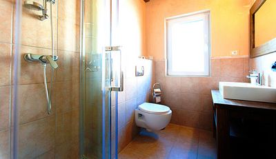 Luxury Villa with Pool, Outdoor Jacuzzi, and Sauna near Pula in Istria