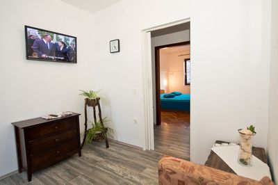 Spacious Seaside Holiday House with Pool, Outdoor Jacuzzi, Sauna, and Tavern, Riviera Zadar