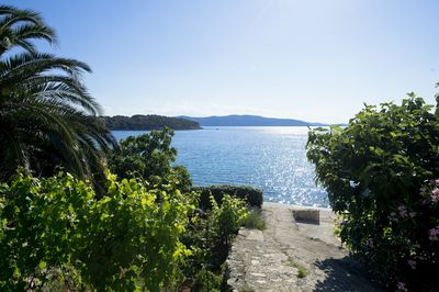Spacious Seaside Holiday House with Pool, Outdoor Jacuzzi, Sauna, and Tavern, Riviera Zadar