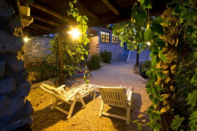 Spacious Seaside Holiday House with Pool, Outdoor Jacuzzi, Sauna, and Tavern, Riviera Zadar