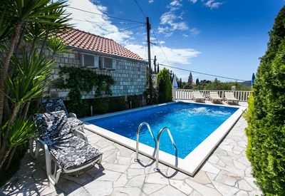 Charming Stone Villa with Pool in Dubrovnik Littoral 