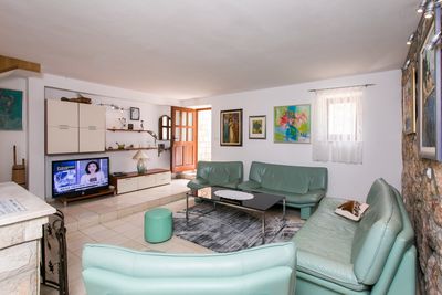 Charming Stone Villa with Pool in Dubrovnik Littoral 