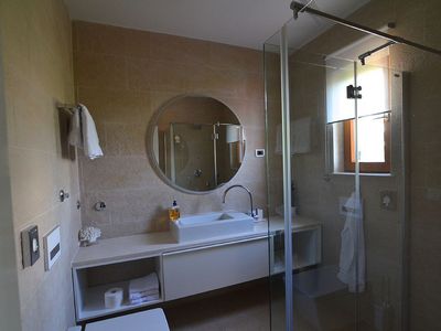 Extraordinary Seafront Villa With Pool And Garden On Island Solta