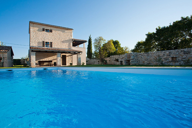 Central Istria Traditional Villa with Swimming Pool and Beautiful Large Garden
