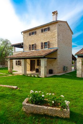 Central Istria Traditional Villa with Swimming Pool and Beautiful Large Garden