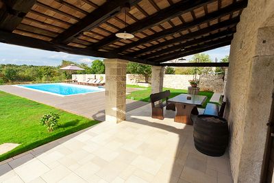 Central Istria Traditional Villa with Swimming Pool and Beautiful Large Garden