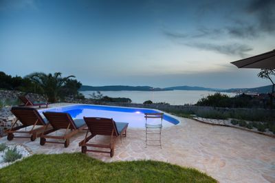 Fascinating Sea View Villa with Swimming Pool 