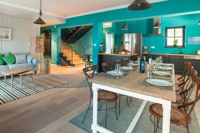 Fascinating Sea View Villa with Swimming Pool 
