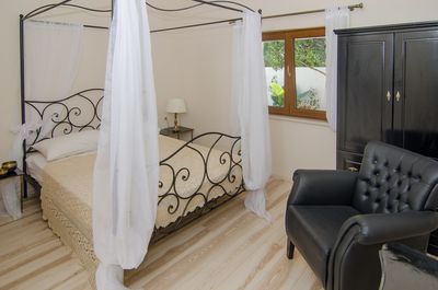 Romantic Orebic  Villa With Swimming Pool And Sauna