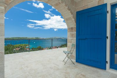 Fascinating Sea View Villa with Swimming Pool 