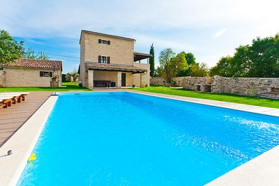 Central Istria Traditional Villa with Swimming Pool and Beautiful Large Garden