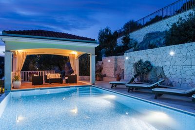Beautiful Three Bedroom House with Swimming Pool near Trogir