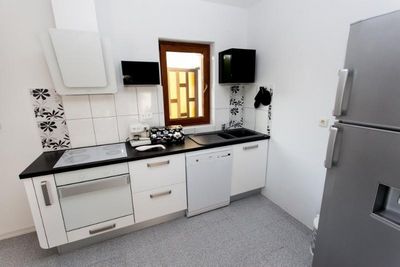 Stylish 6 Bedroom Sea View Villa with Pool near Trogir