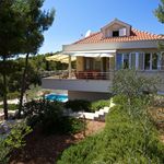 Three Bedroom Villa with Pool in Duboka Bay near Milna Brac