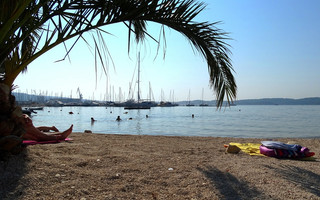Charming House in Front of Beautiful Pebble Beach in the Heart of Trogir Riviera