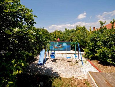 Sutivan Holiday Home With Pool, Island Brac