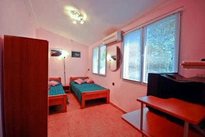 Sutivan Holiday Home With Pool, Island Brac