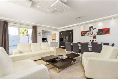 Luxury Modern Villa with Pool and Roof Terrace, Island Ciovo