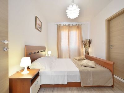 Luxury Modern Villa with Pool and Roof Terrace, Island Ciovo