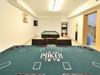 Luxury Modern Villa with Pool and Roof Terrace, Island Ciovo