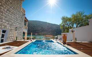 Seaside Villa with Pool and Built in Jacuzzi in Dubrovnik Area