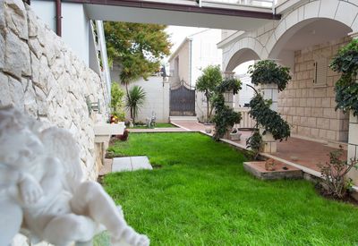 Seaside Villa with Pool and Built in Jacuzzi in Dubrovnik Area