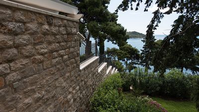Spectacular Seafront Exclusive Villa Dubrovnik