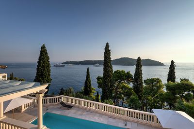 Spectacular Seafront Exclusive Villa Dubrovnik